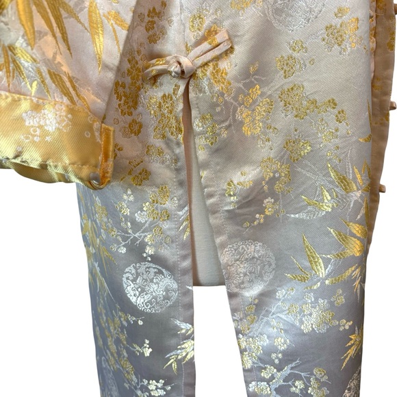 Vintage‎ Asian Silk Embroidered Brocade Coat - Picture 11 of 13